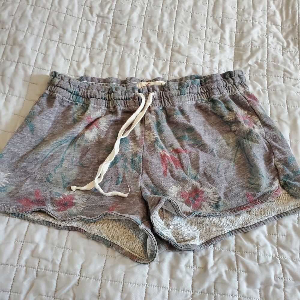 Hollister comfy shorts!